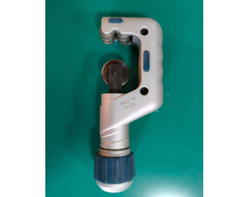 Copper Pipe Cutter
